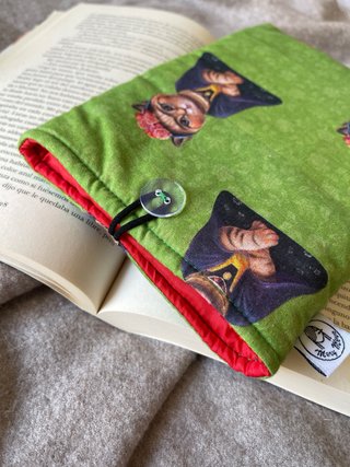 Funda literaria para libro electrónico