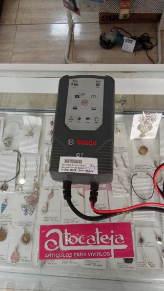 Cargador Coche Bosch C7 12V/24V
