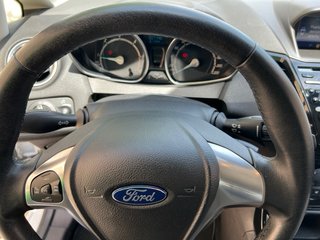 Ford Fiesta Linea Sport año 2014