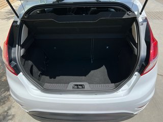 Ford Fiesta Linea Sport año 2014