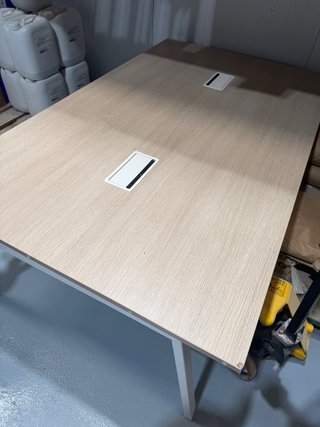 Mesa de oficina Bikkom 4 puestos