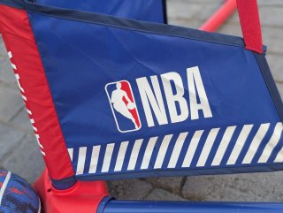 Canasta Baloncesto Tarmak NBA Extensible + Balón
