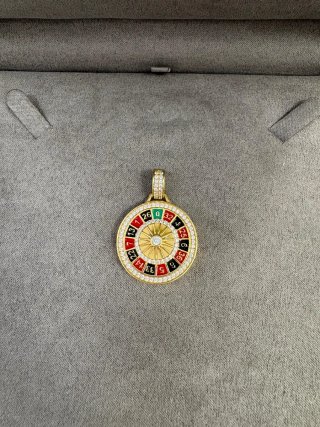 Colgante Ruleta en Oro 18k