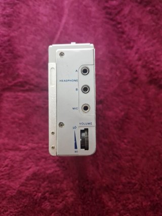 Walkman TRIDENT Studio 207 Radio Cassette