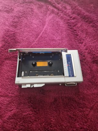 Walkman TRIDENT Studio 207 Radio Cassette