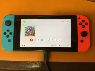 Nintendo Switch Completa Azul/Rojo