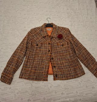 Traje de chaqueta y falda