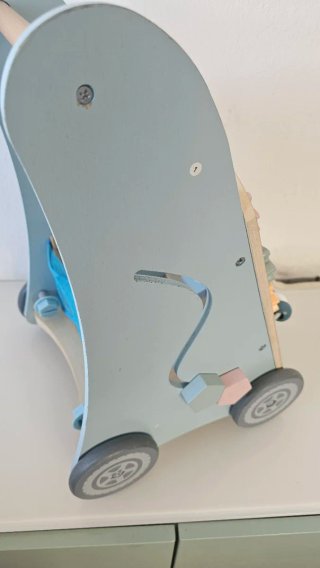 Andador de madera para bebés