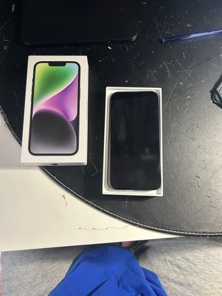 iPhone 14 Blu necessita eSIM