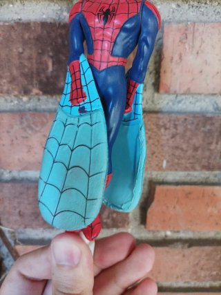 Figura Spiderman Volador