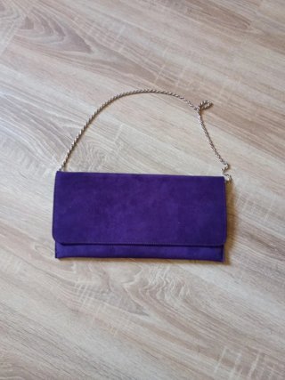Cartera Nuria Cobo Piel Morada 30 cm
