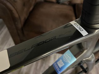 BERRIA BELADOR CARBON 105 G5702