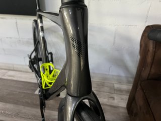 BERRIA BELADOR CARBON 105 G5702