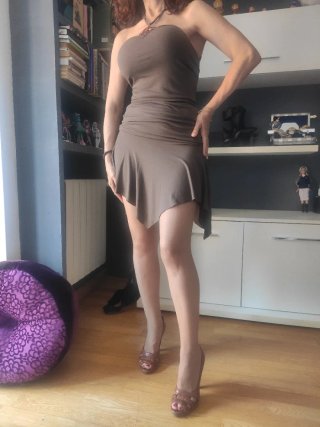 VESTIDO MARRÓN SEXY ASIMÉTRICO