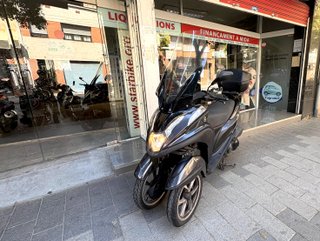 Yamaha Tricity 125 Negra/Gris
