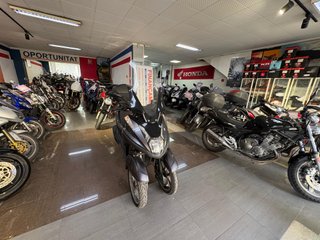 Yamaha Tricity 125 Negra/Gris