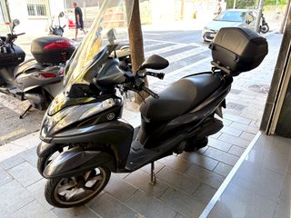 Yamaha Tricity 125 Negra/Gris