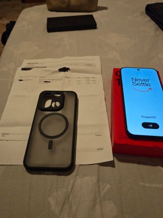 OnePlus 15 256GB Nero Come nuovo