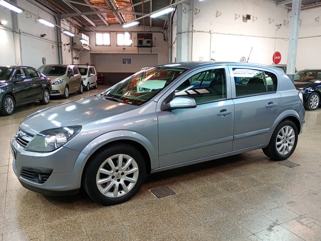Opel Astra 1.6 Enjoy 105 cv
