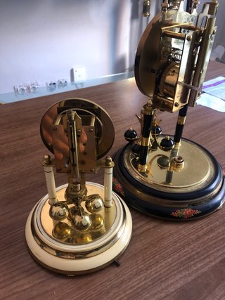 Orologi a pendolo da 400 giorni