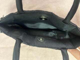 Bolso negro lentejuelas