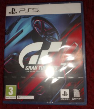 PlayStation 5 4K 120 HDR + Juego