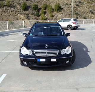 Mercedes-Benz Clase C 2005