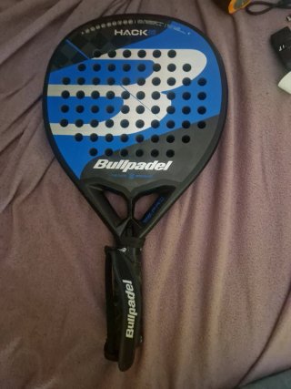 Pala de pádel Bullpadel Hack 2023
