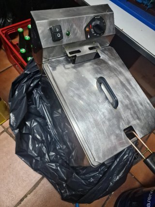 Freidora Eléctrica Arilex 10L con Grifo