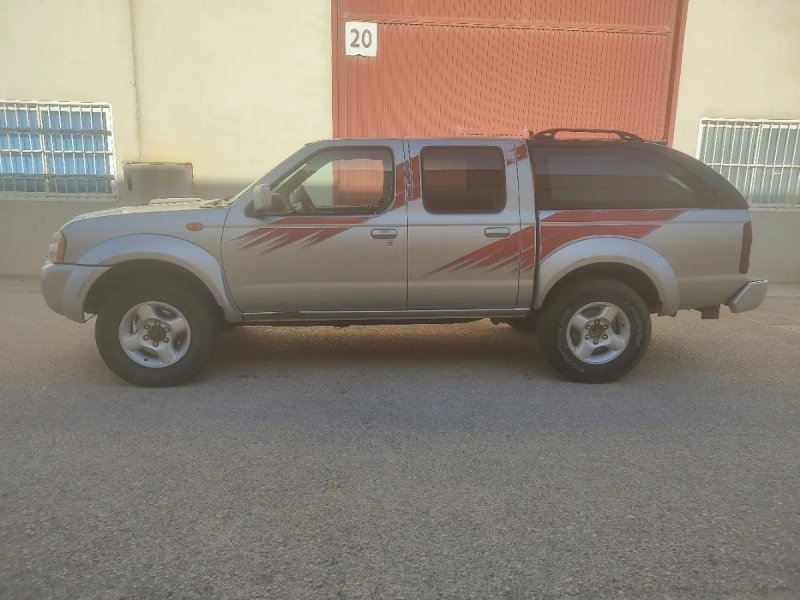 Nissan Navara Pickup 2004 - foto 1