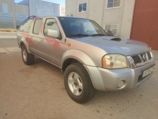 Nissan Navara 2004
