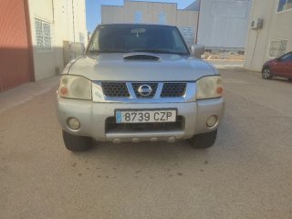Nissan Navara 2004