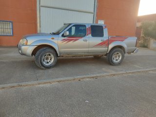 Nissan Navara Pickup 2004