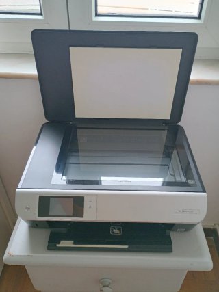 Stampante multifunzione HP Envy 5530