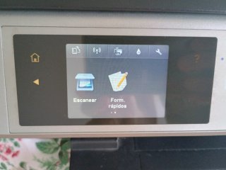 Stampante multifunzione HP Envy 5530