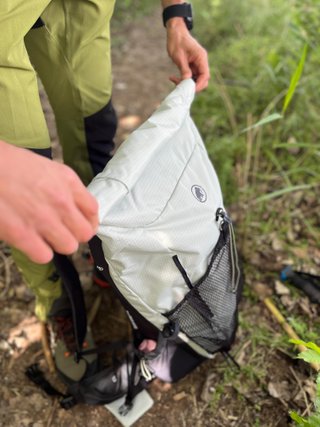 Mochila Mammut Ducan Spine 28-35