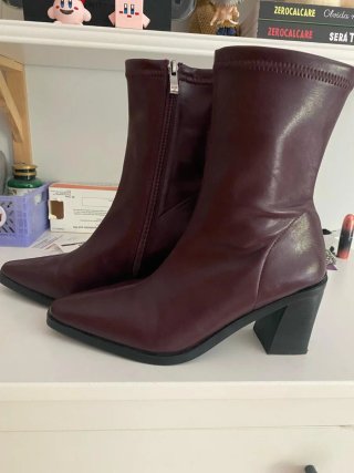 Botines de piel Latouche color vino