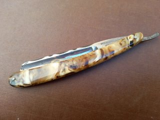 Navaja de afeitar francesa antigua