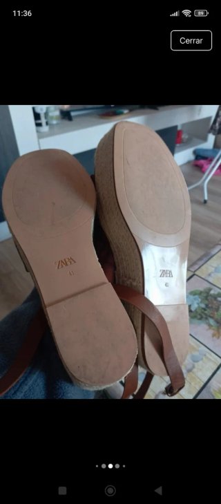 Sandalias de cuña marrones