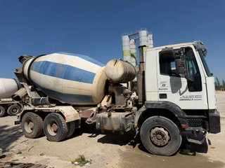 Camión hormigonera Iveco Eurotrakker