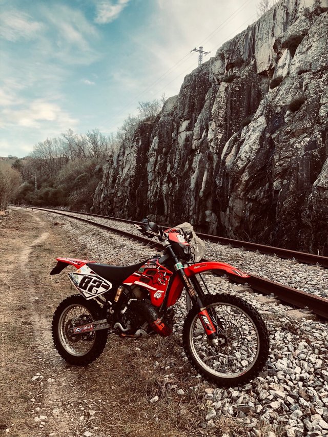 Gasgas EC250 2005 Enduro/Motocross Roja