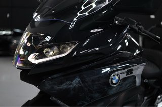 BMW K160 Touring Negra