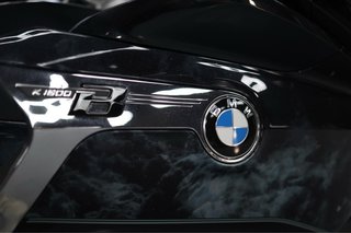 BMW K160 Touring Negra
