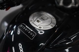 BMW K160 Touring Negra