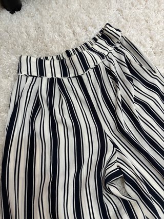 Pantalón rayas Bershka