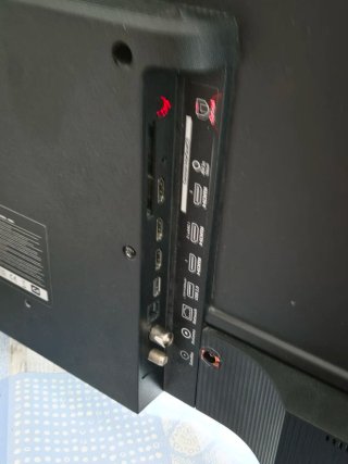Televisor Negro  Marca .xiaomi de 43