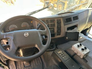 Camión Portacontenedor Volvo