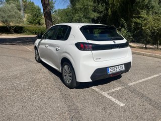 Peugeot 208 HDI 2022