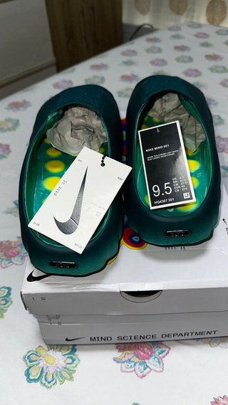 Zuecos Nike Mind Hombre Talla 42