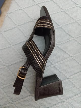 Sandalias JZ Hermanos tacón medio negras